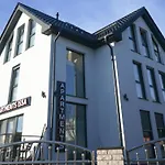 Apartments Issa