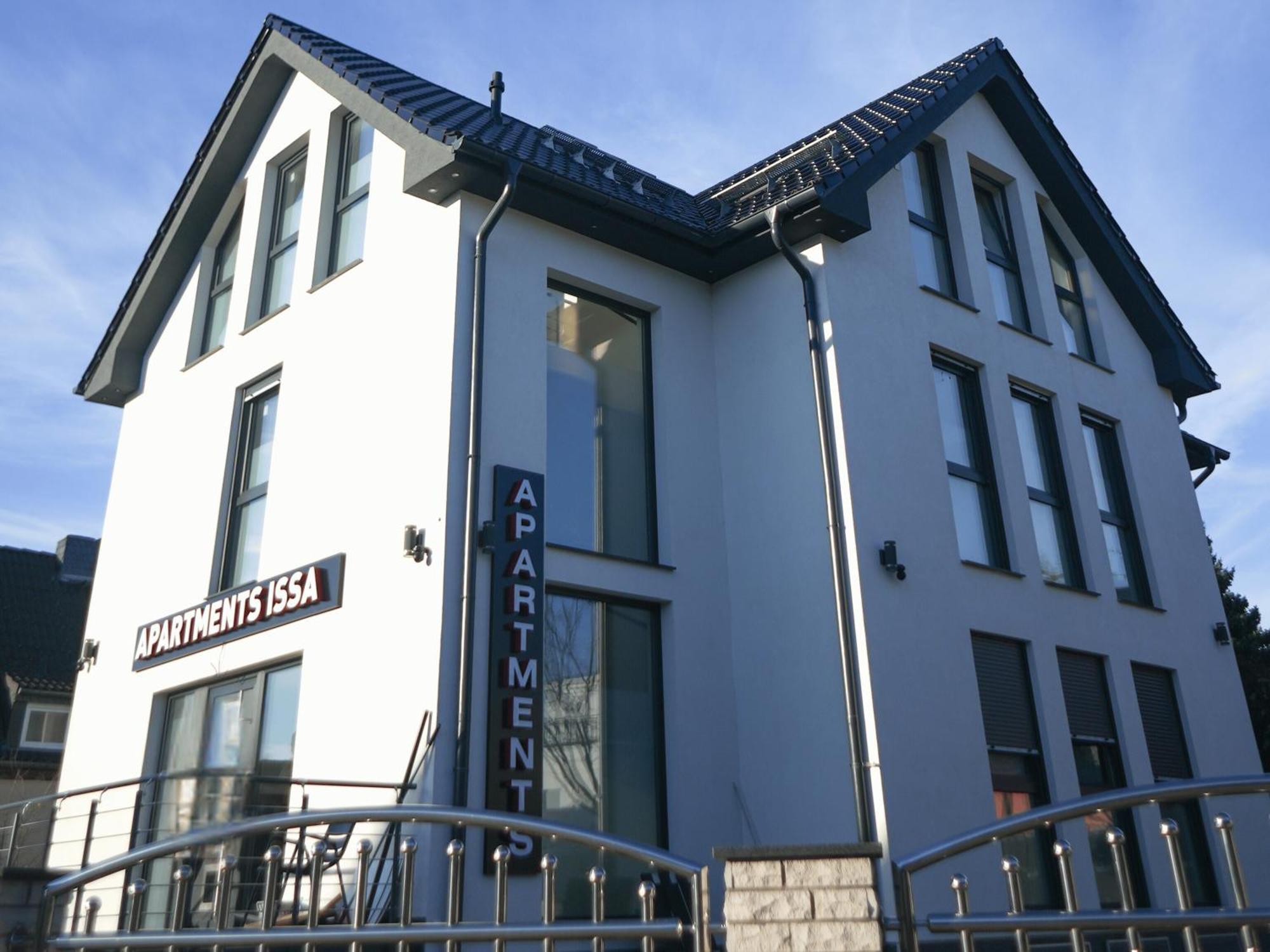 Aparthotel Issa